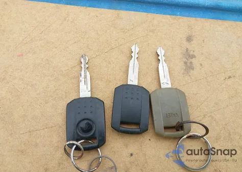 2007 Mercury Grand Marquis Gs from USA, damaged, VIN 2MEFM74V97X628968